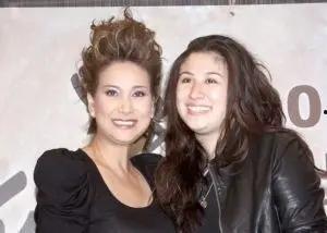 甄妮最新爆料视频在线观看,娱乐圈不为人知的秘密